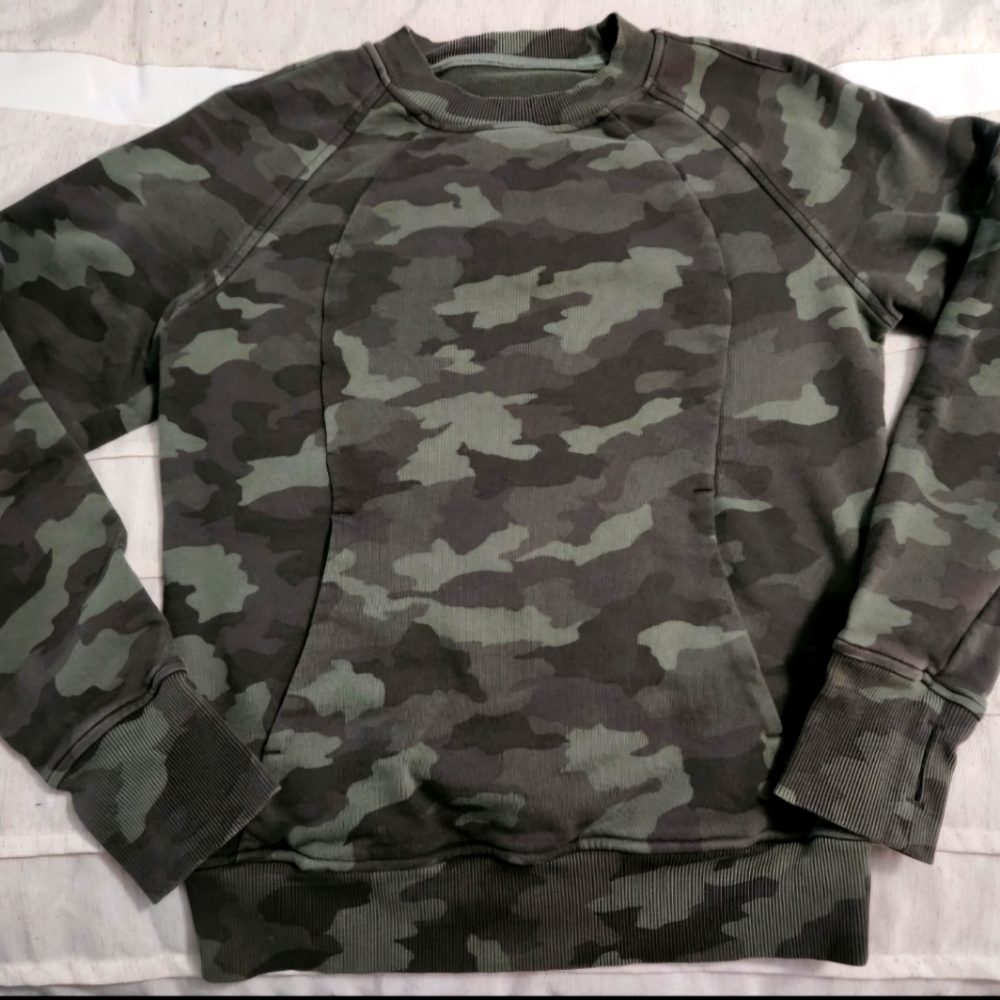 Lululemon Scuba
